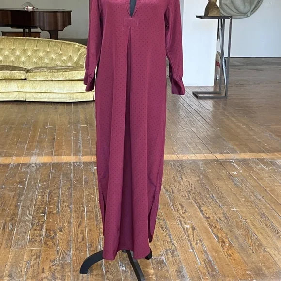 Wizzy Kit Maroon and navy polka dotted Maxi dress. - Picture 9 of 13